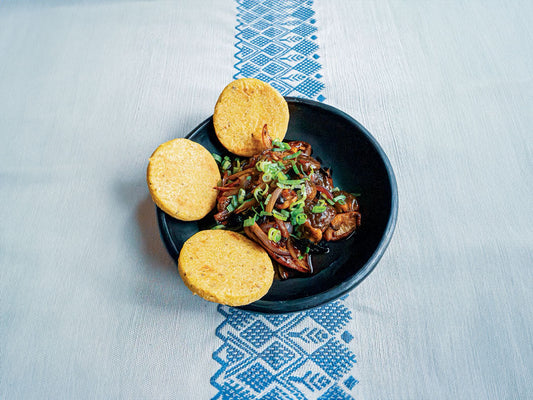 Mushroom Saltado and Arepas with Siembra